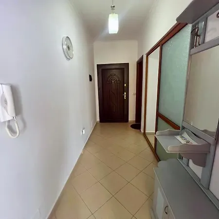 Apartamento Deir Berat
